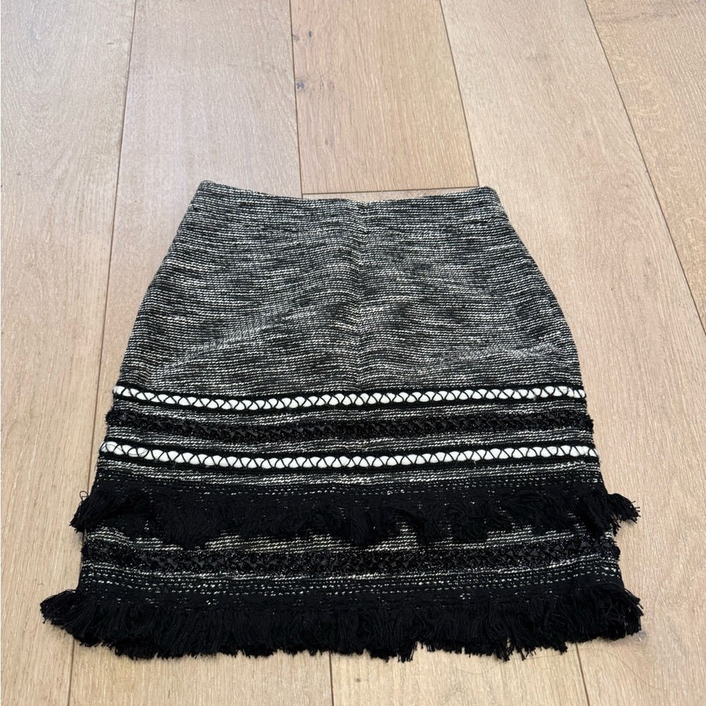 H&M Black and White Textured Mini Skirt